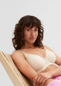 Soutien-gorge Moulé à Armatures Avec Polyamide Recyclé -Sous-Vêtements Tendance 23072083 H4tUZ4Jt