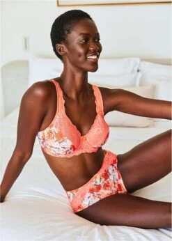 Soutien-gorge Minimiseur Avec Armatures -Sous-Vêtements Tendance 23223061 eOcCwUkE