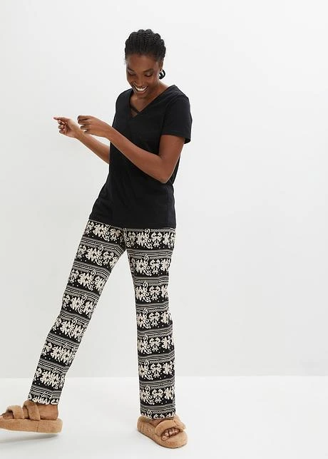 Pyjama Avec Liens Décoratifs 4 Pyjama Avec Liens Décoratifs – Image 2